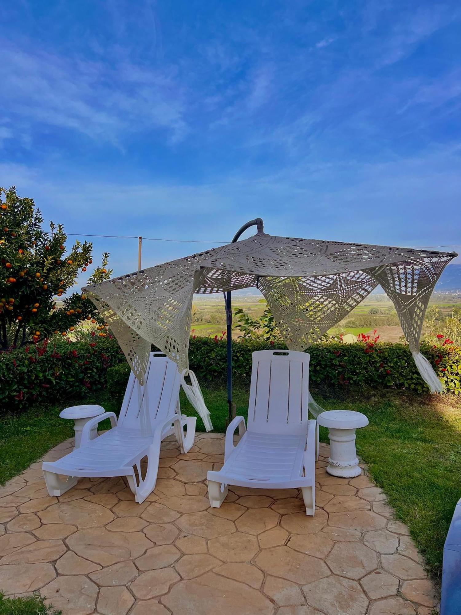 Villa Dy Bukurite Draci